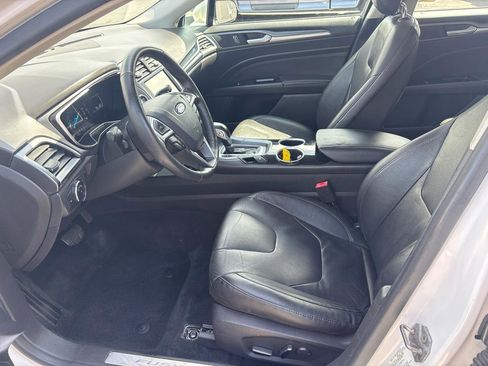 Used 2013 Ford Fusion Titanium FWD image 11