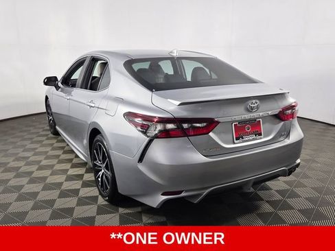 Used 2023 Toyota Camry SE AWD/4WD image 6