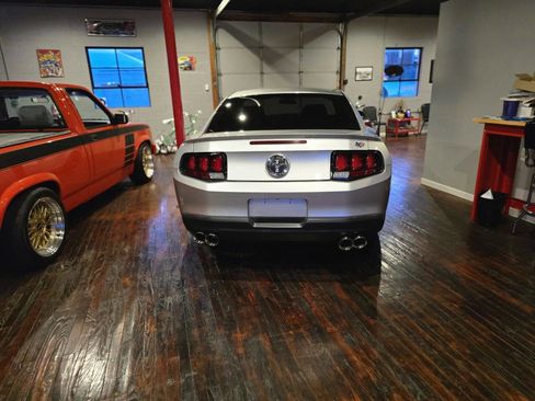 Used 2011 Ford Mustang Coupe w/ 101A Rapid Spec Order Code image 10