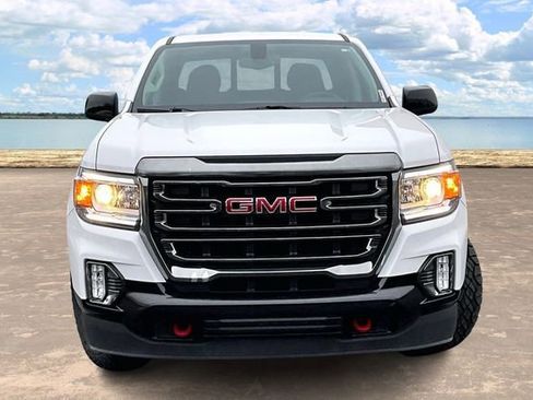 Used 2022 GMC Canyon AT4 w/ Trailering Package AWD/4WD image 2