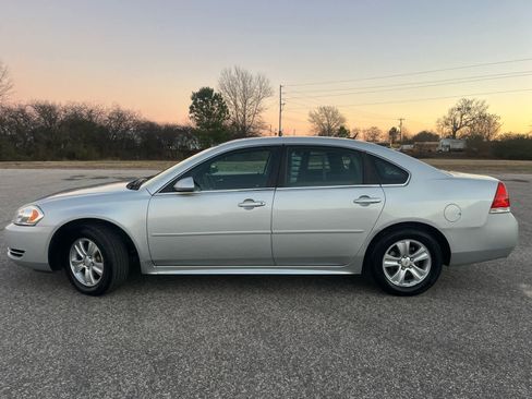 Used 2016 Chevrolet Impala Limited LS image 4