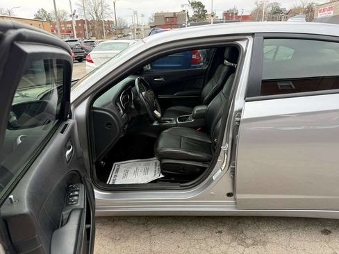 Used 2015 Dodge Charger SXT w/ AWD Plus Group image 10
