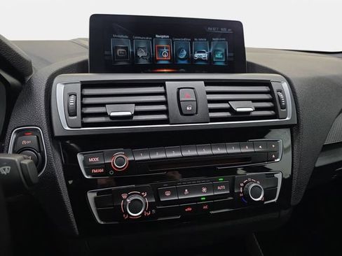 Used 2017 BMW M2 image 18