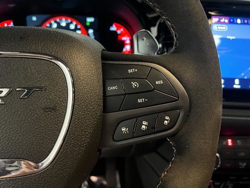 Used 2025 Dodge Durango SRT Hellcat AWD/4WD image 15