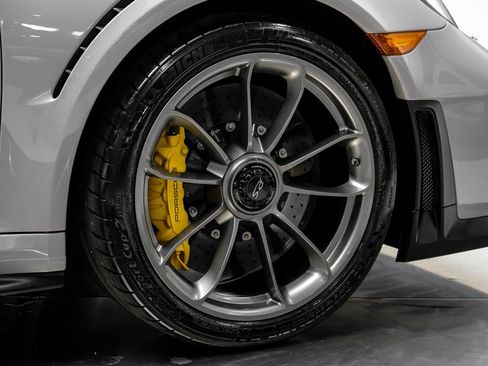 Used 2019 Porsche 911 GT2 RS RWD image 69