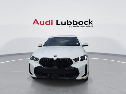 Certified 2024 BMW X6 xDrive40i w/ Premium Package AWD/4WD image 3