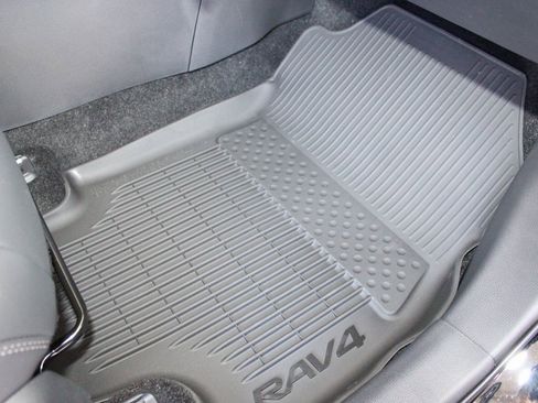 New 2025 Toyota RAV4 XLE Premium image 41