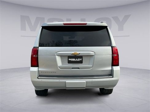 Used 2016 Chevrolet Suburban LTZ image 4