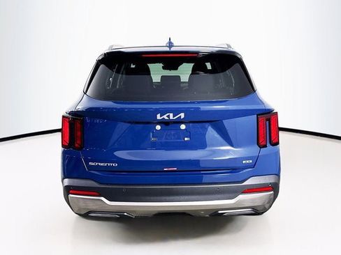 New 2026 Kia Sorento S AWD/4WD image 6