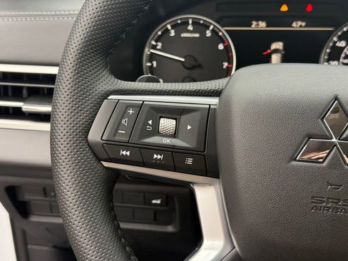 New 2026 Mitsubishi Outlander Trail Edition image 15