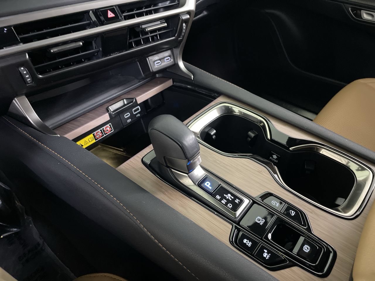 Used 2023 Lexus RX 350 Premium w/ Accessory Package (Z1) AWD/4WD image 19