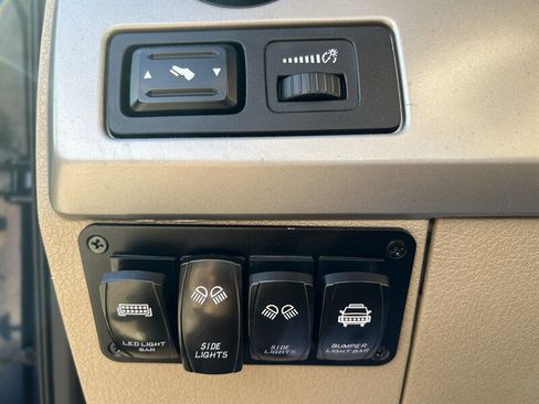 Used 2010 Ford F150 King Ranch image 17