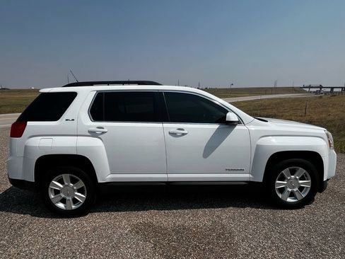 Used 2012 GMC Terrain SLE AWD/4WD image 6