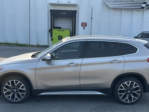 Used 2021 BMW X1 xDrive28i w/ Convenience Package AWD/4WD image 7