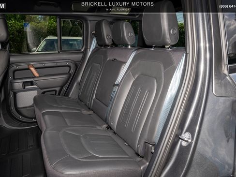 Used 2024 Land Rover Defender 110 X AWD/4WD image 8