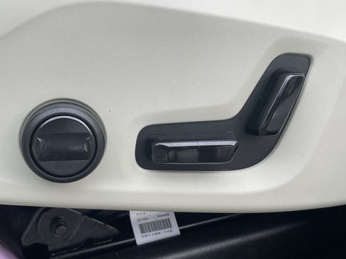 Certified 2023 Volvo XC90 B6 Plus w/ Protection Package Premier image 19