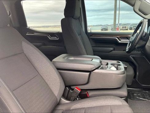 Used 2023 Chevrolet Silverado 1500 RST image 7