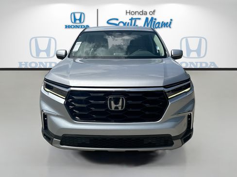 Certified 2024 Honda Pilot EX-L image 2