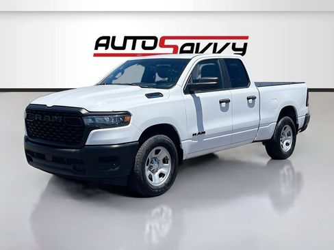 Used 2025 RAM 1500 Tradesman AWD/4WD image 3
