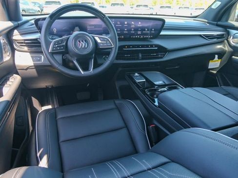 New 2026 Buick Enclave Avenir w/ Super Cruise Package FWD image 16
