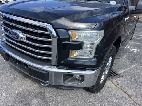 Used 2015 Ford F150 XLT w/ Equipment Group 302A Luxury image 9