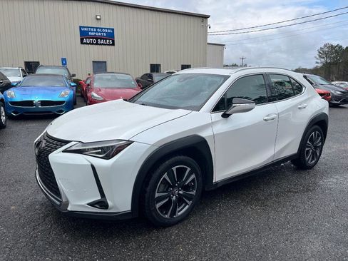Used 2021 Lexus UX 200 w/ Premium Package image 1