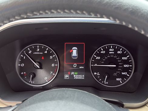 Certified 2024 Subaru Outback Limited AWD/4WD image 16
