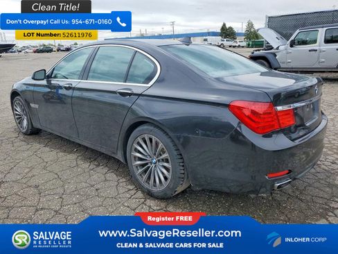 Used 2012 BMW 740i RWD image 3