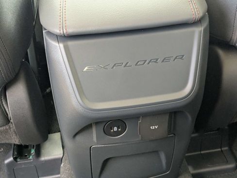 New 2026 Ford Explorer Active RWD image 16