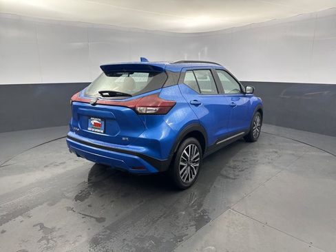 Used 2024 Nissan Kicks SR image 5