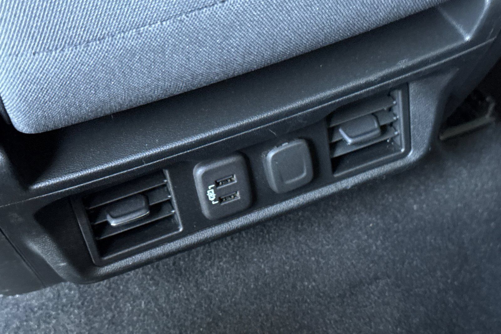 Used 2022 GMC Sierra 1500 SLE RWD image 13