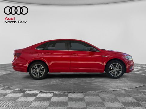Used 2019 Volkswagen Jetta R-Line FWD image 6