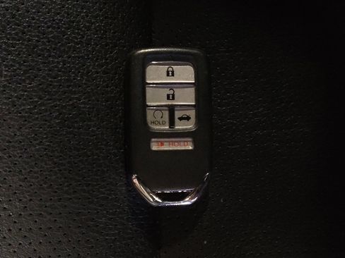 Used 2016 Honda Accord EX-L image 32