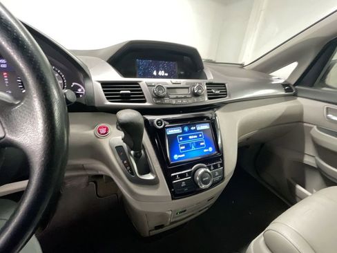 Used 2014 Honda Odyssey EX-L image 17