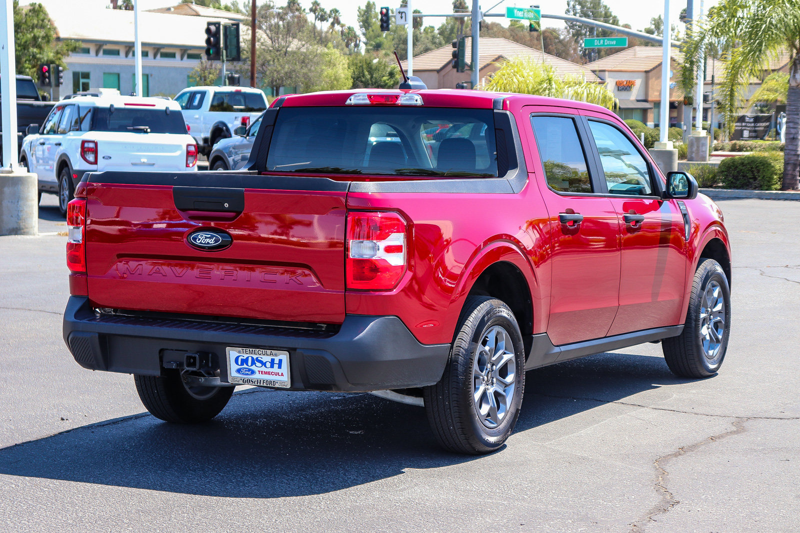 Certified 2025 Ford Maverick XLT w/ Equipment Group 302A AWD/4WD image 5