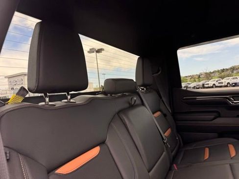 Used 2024 GMC Sierra 1500 AT4 AWD/4WD image 23