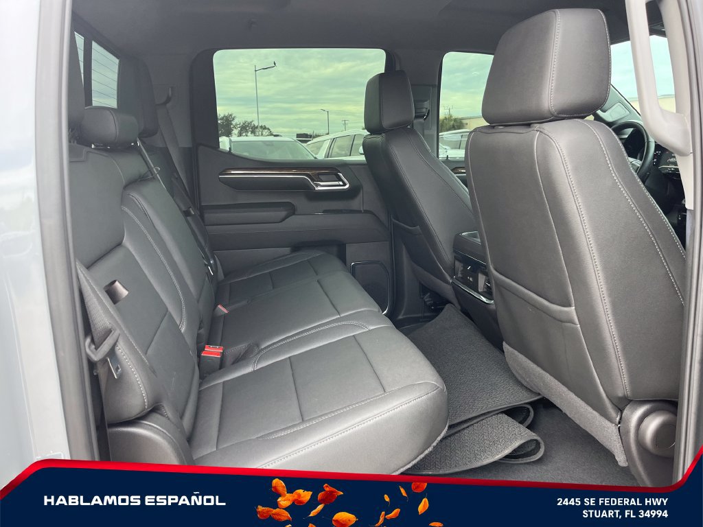Used 2024 GMC Sierra 1500 Elevation w/ Elevation Premium Package AWD/4WD image 17