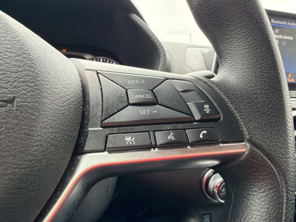 Used 2025 Nissan Sentra SV FWD image 25