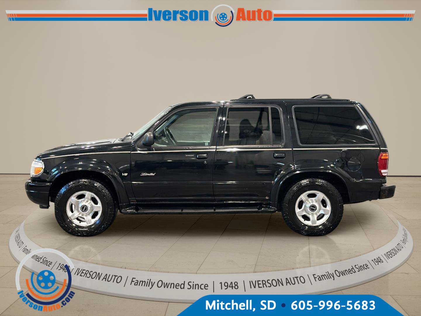 Used 2000 Ford Explorer Limited AWD/4WD image 4