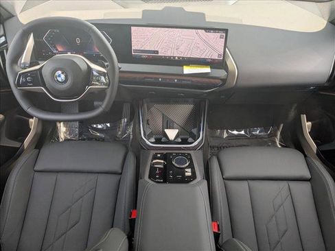 Used 2025 BMW X3 xDrive30i w/ Convenience Package image 15