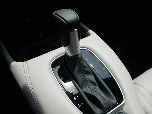 New 2027 Honda HR-V EX-L image 25