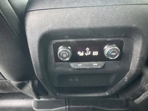 Used 2024 Chevrolet Traverse LS w/ Midnight/Sport Edition AWD/4WD image 36