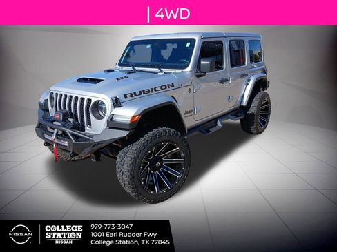 Used 2022 Jeep Wrangler Unlimited Rubicon w/ Trailer Tow Package image 5