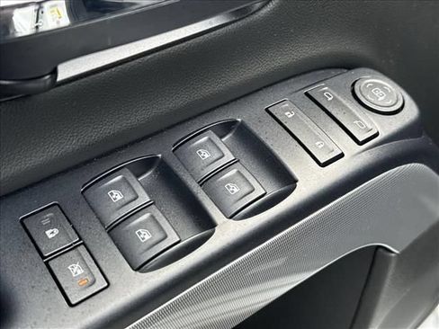 Used 2018 Chevrolet Silverado 1500 LT w/ All Star Edition AWD/4WD image 19