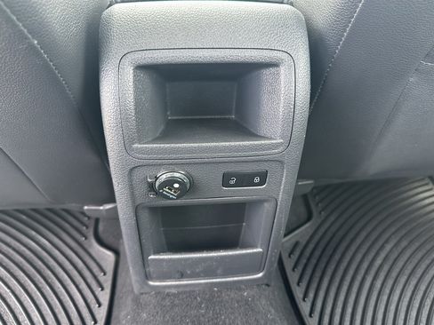 Used 2014 Volkswagen Jetta TDI FWD image 33