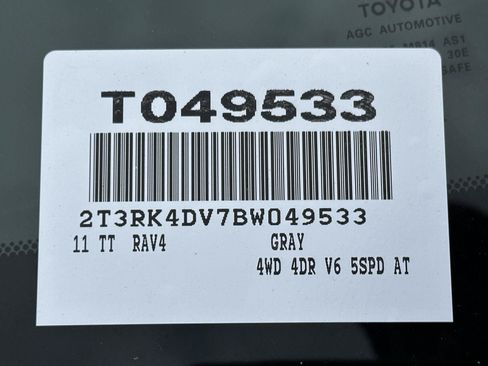 Used 2011 Toyota RAV4 Sport w/ Sport Extra Value Pkg AWD/4WD image 15