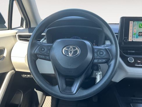 Used 2026 Toyota Corolla Cross L FWD image 14