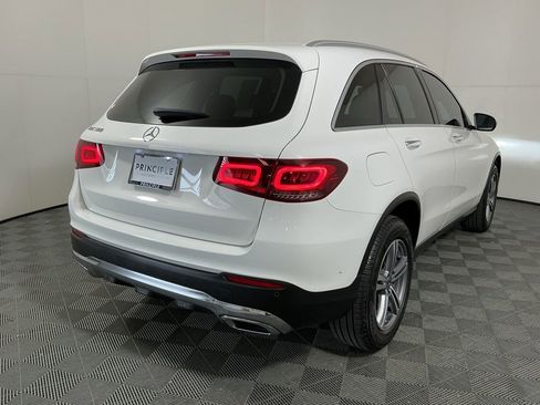 Used 2022 Mercedes-Benz GLC 300 image 5