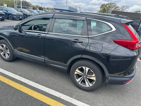Used 2018 Honda CR-V LX image 7