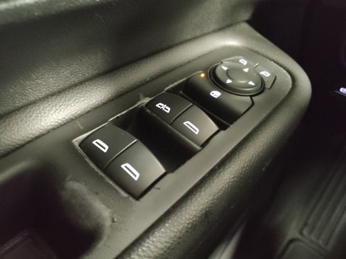 Used 2019 GMC Terrain SLE FWD image 27